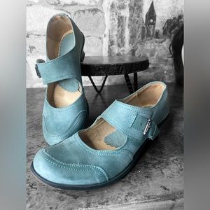 DESTROY vintage Mary Jane slip ins low heel nu-buck leather 7.5